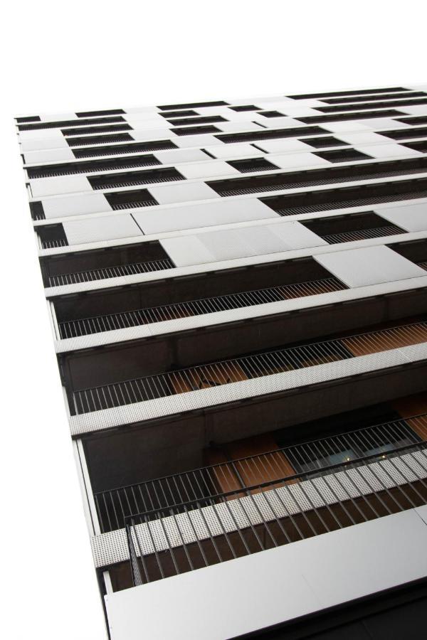 Spacious Modern 3Br Apartment At Central Oslo Barcode Exterior photo